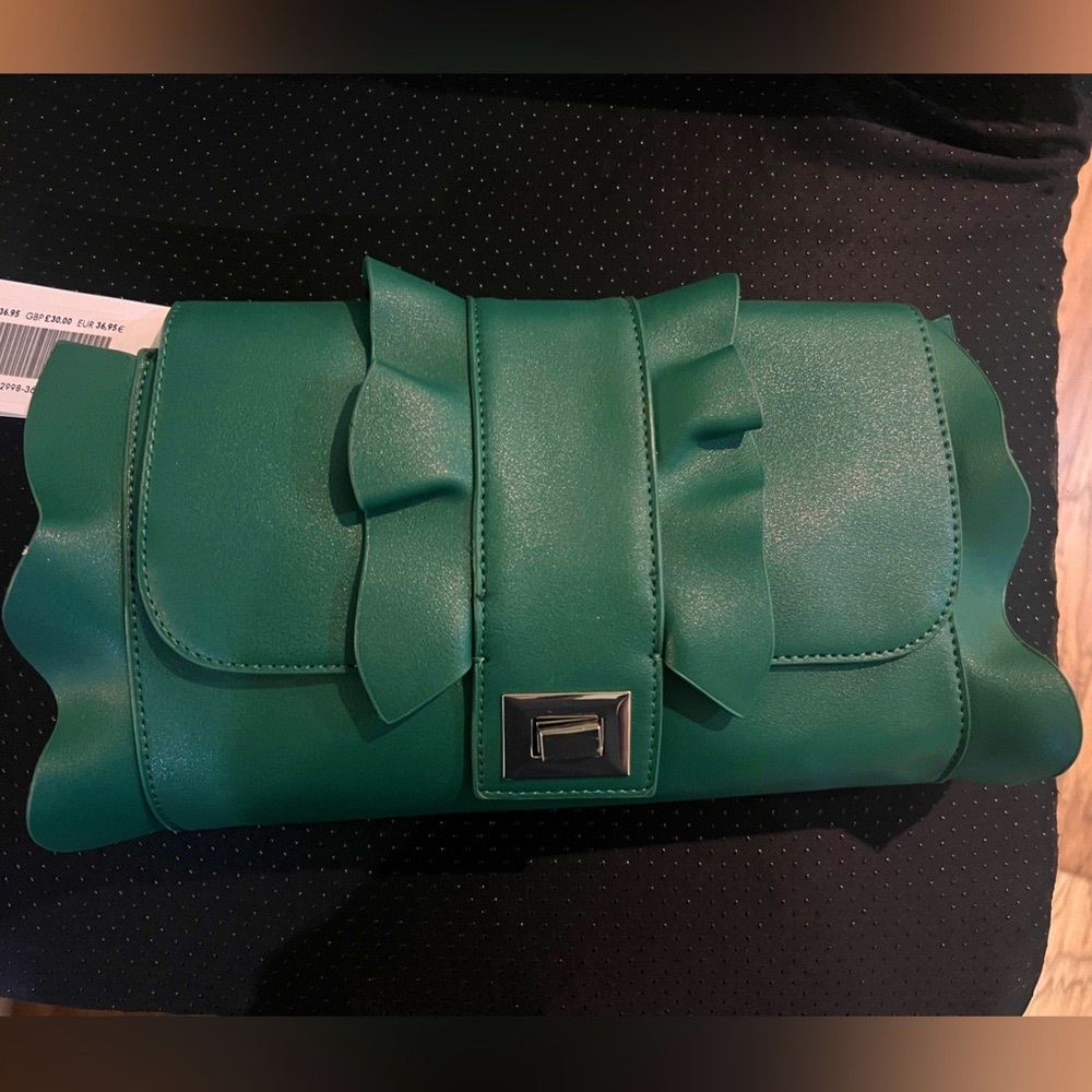 Just fab green ruffle clutch NWT